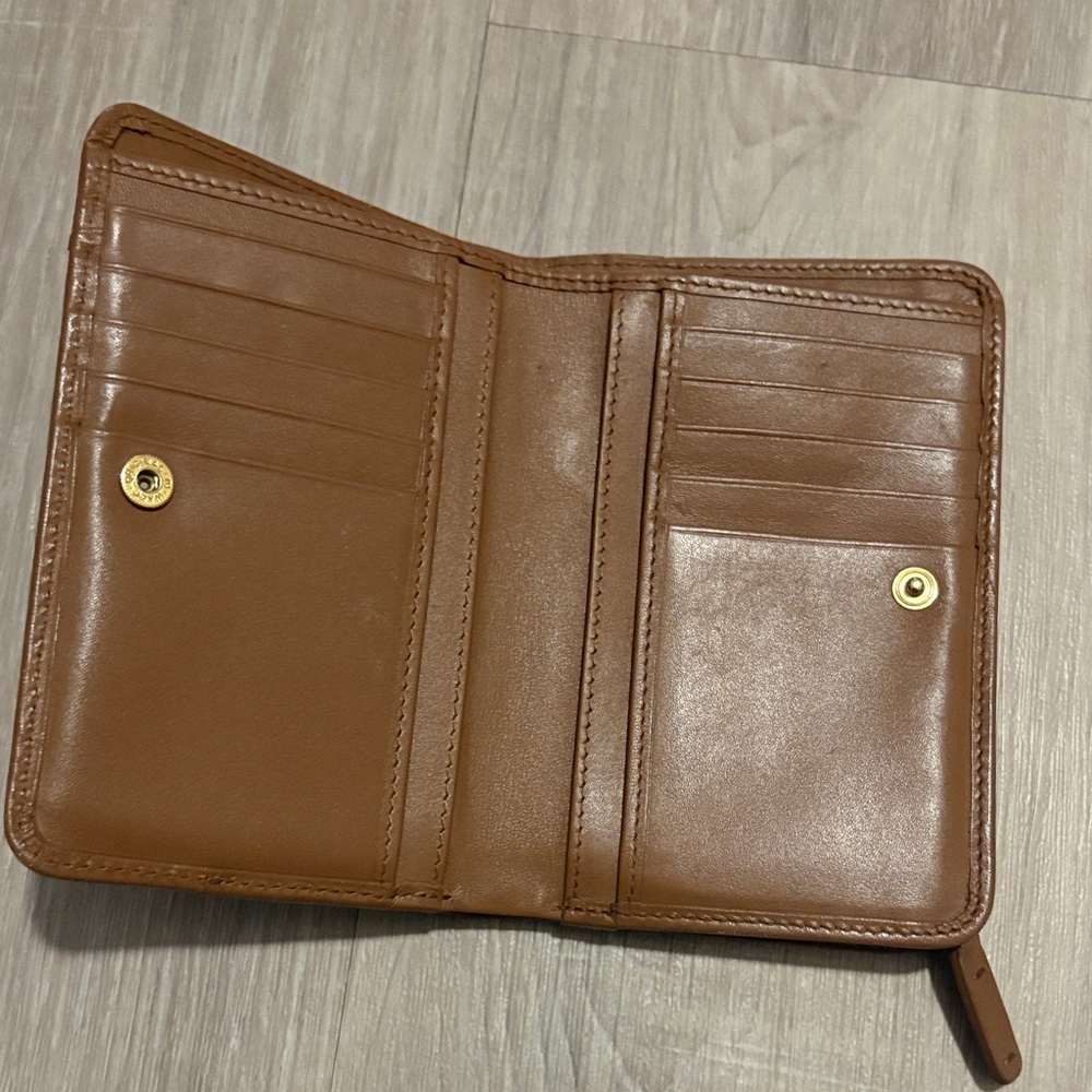 RADLEY LONDON Brown Leather Zip-Around Wallet with Gold Scottie Logo - Picture 3 of 6